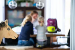 Artificial Intelligence: How Can Parents Guide Their Children In Its Use?