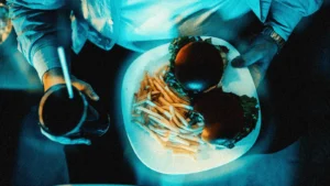 Night Eating Syndrome: What Is It And How Can You Remedy It?