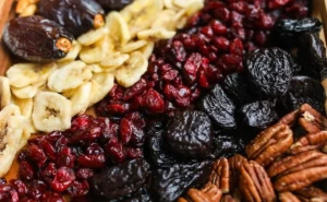 7 Benefits Of Prunes: Discover Their Nutritional Power And Origin