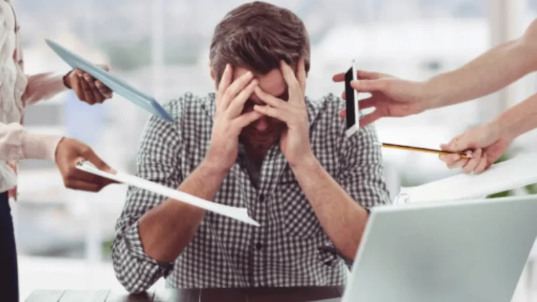 Generalized Anxiety: Causes, Symptoms, And What To Do When Diagnosed