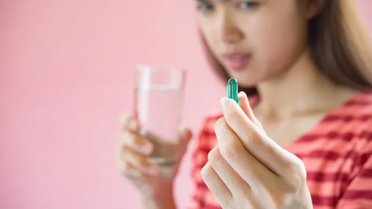 Omeprazole: Heartburn Relief That Can Become A Risk If Abused