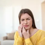 Natural Oil For Fast Relief From Toothache