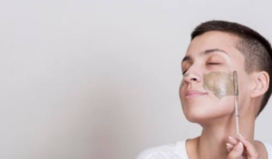 Oregano And Egg White To Fight Wrinkles